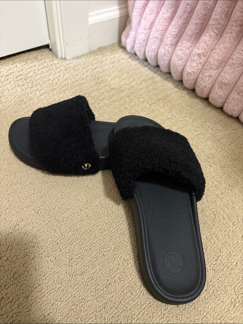 Black Fuzzy Slide Sandals - Women's Casual LULU LEMON, never worn!!!